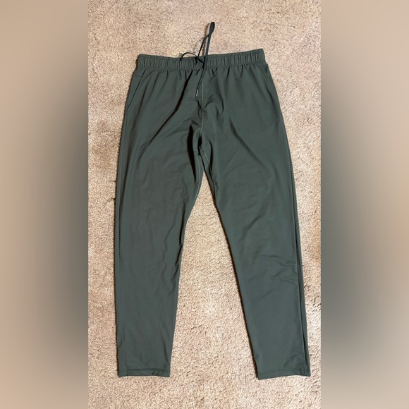 Zyia Active Joggers n Green Stretchy waist with Strings Has Pockets Size Large - Picture 1 of 4